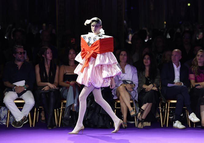 autumn fashion collection fashion paris horizontal stage adult female person woman dancing shoe high heel male man